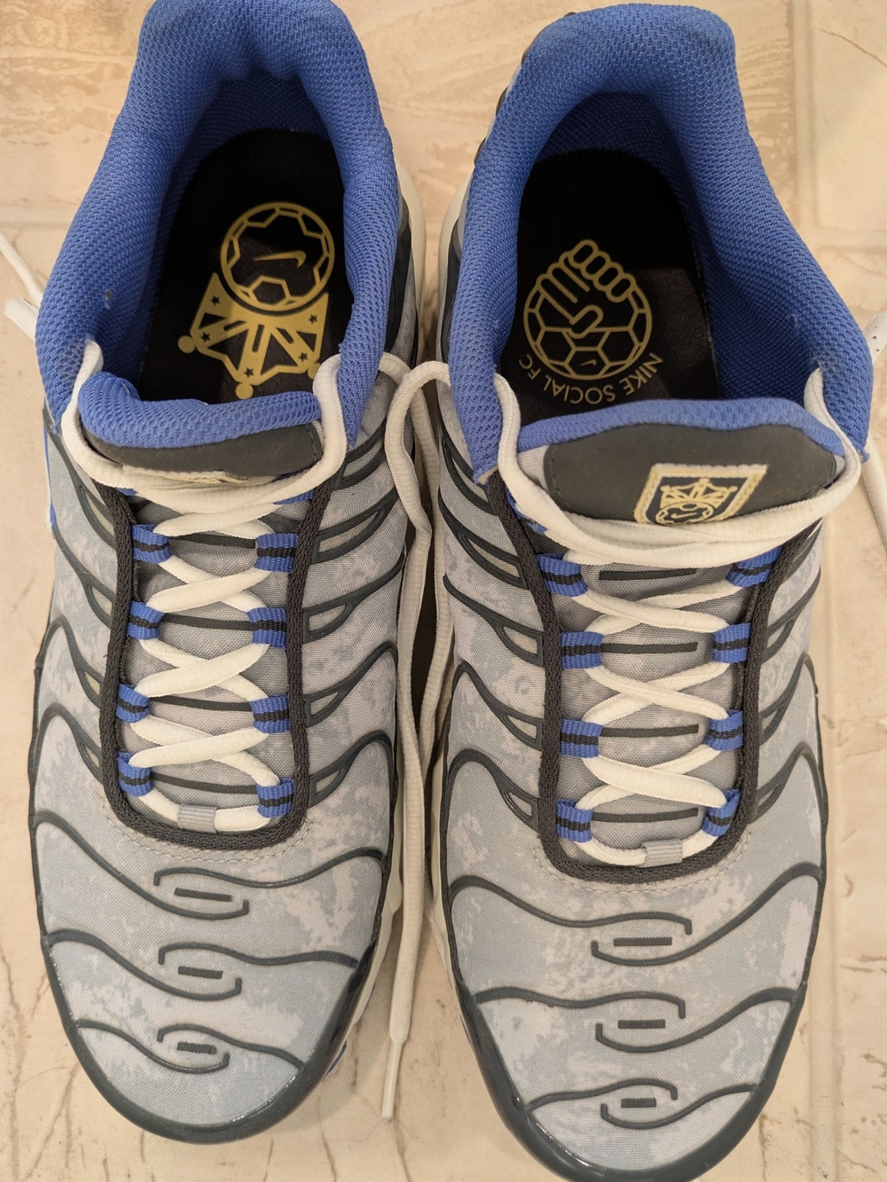 Nike Men's Sneakers in Gray and Blue — Lightweight Lace-Up Social FC Trainers